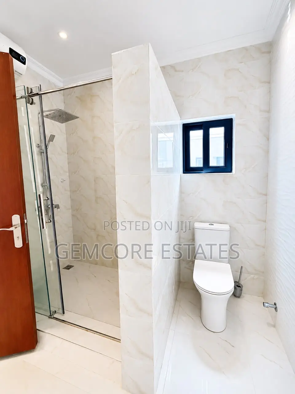 4bdrm Townhouse / Terrace in East Legon for rent