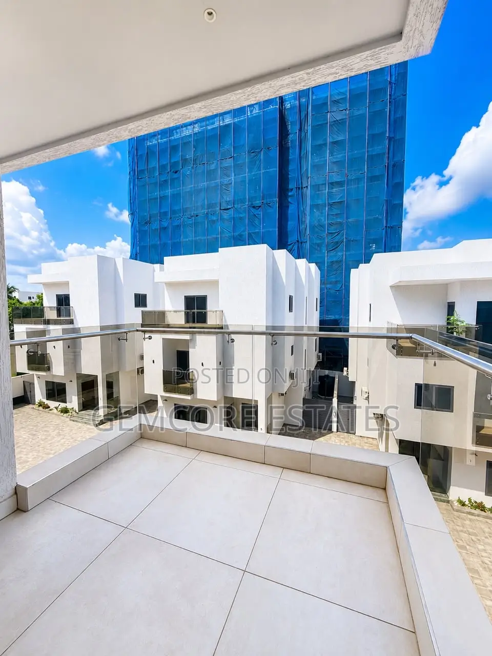 4bdrm Townhouse / Terrace in East Legon for rent