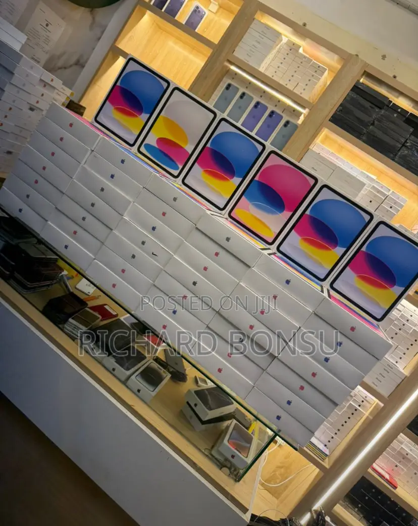 New Apple iPad (2025) 128 GB White
