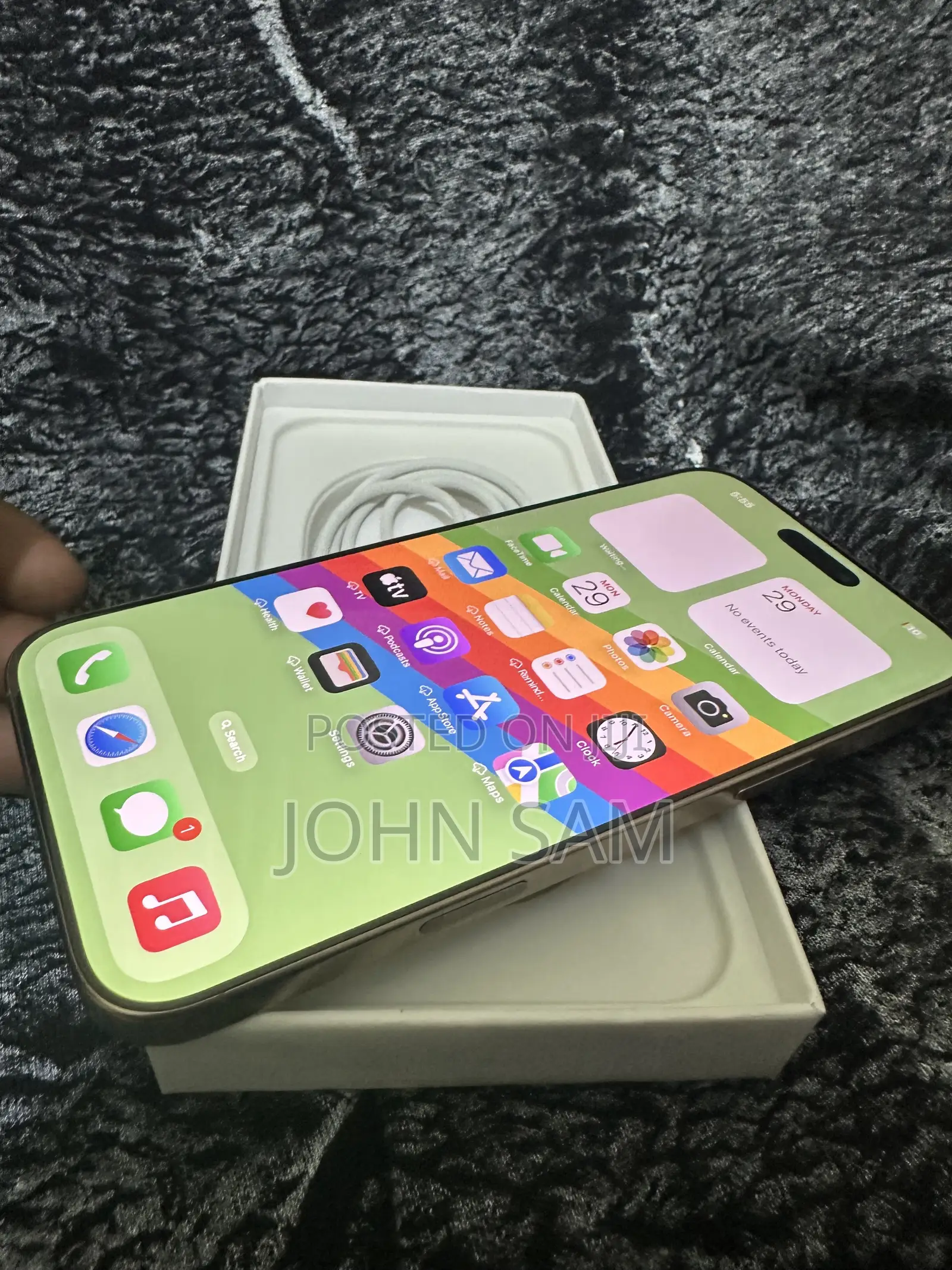 Apple iPhone 16 Pro Max 256 GB Gold