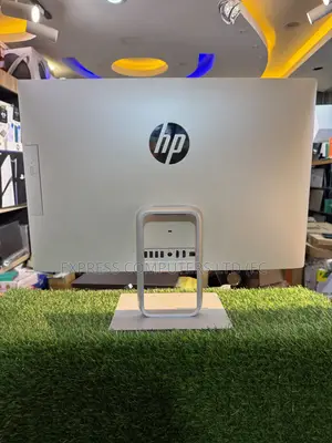 Desktop Computer HP Pavilion 24 12GB AMD A10 SSD 256GB