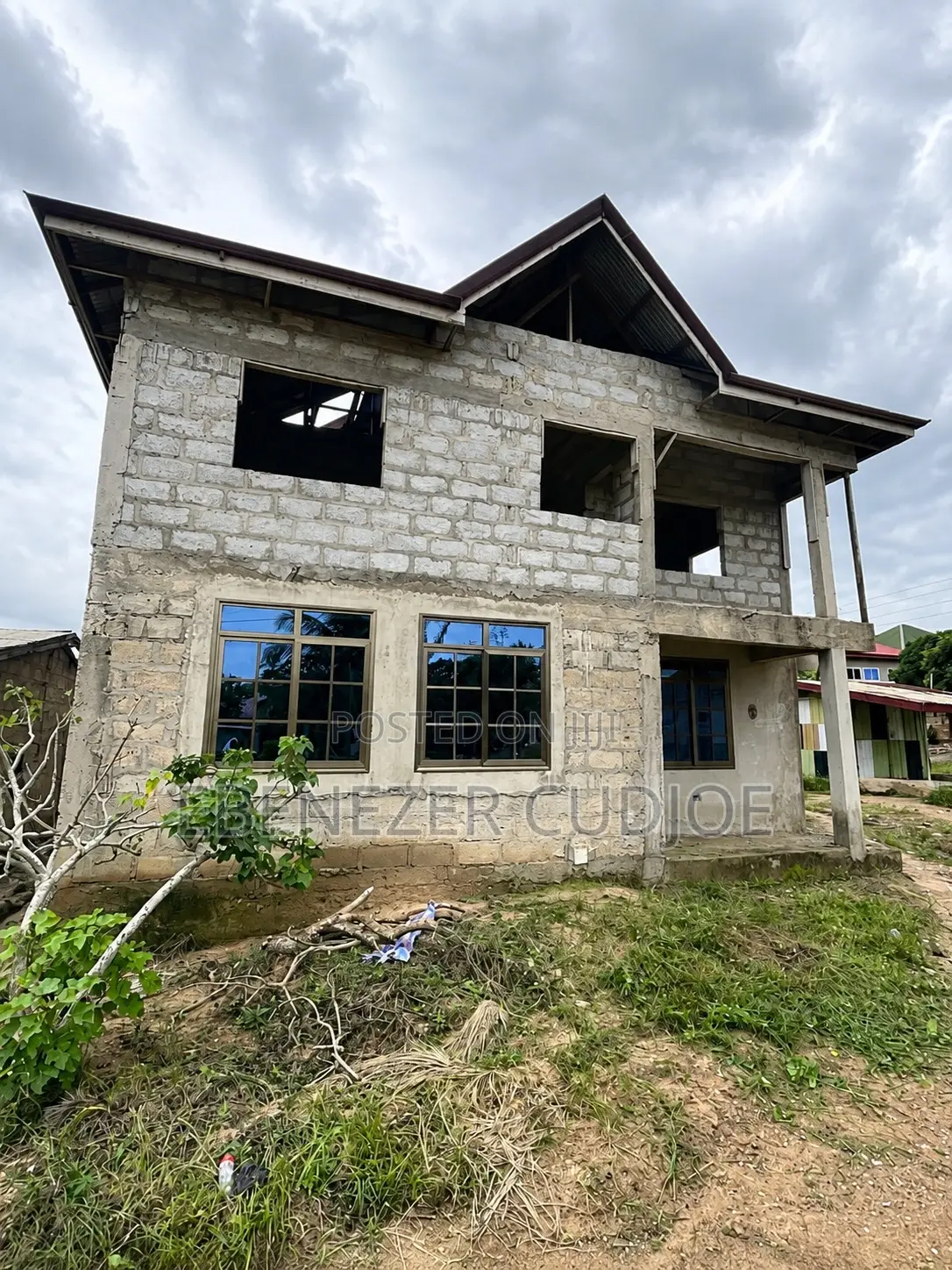 6bdrm House in Kasoa Winga for sale