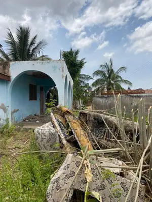 1 Plot of Land at Upsa to East Legon for Sale