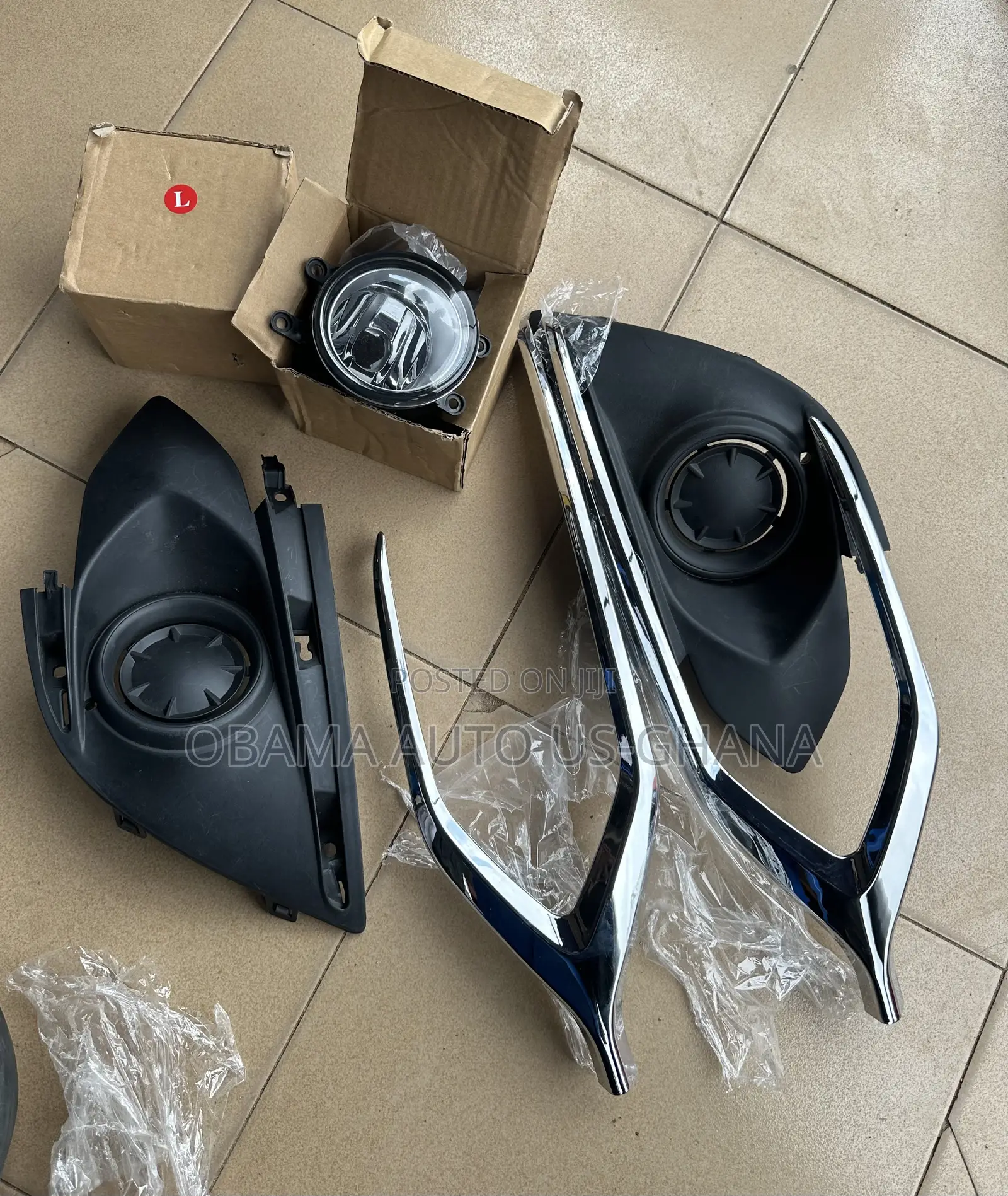 Mitsubishi Mirage Foglight / Cover / Chrome Trim 2016 2017 2018 2019