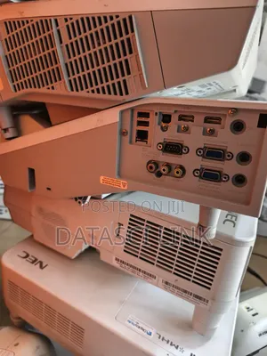 Wide View Hitachi Projector