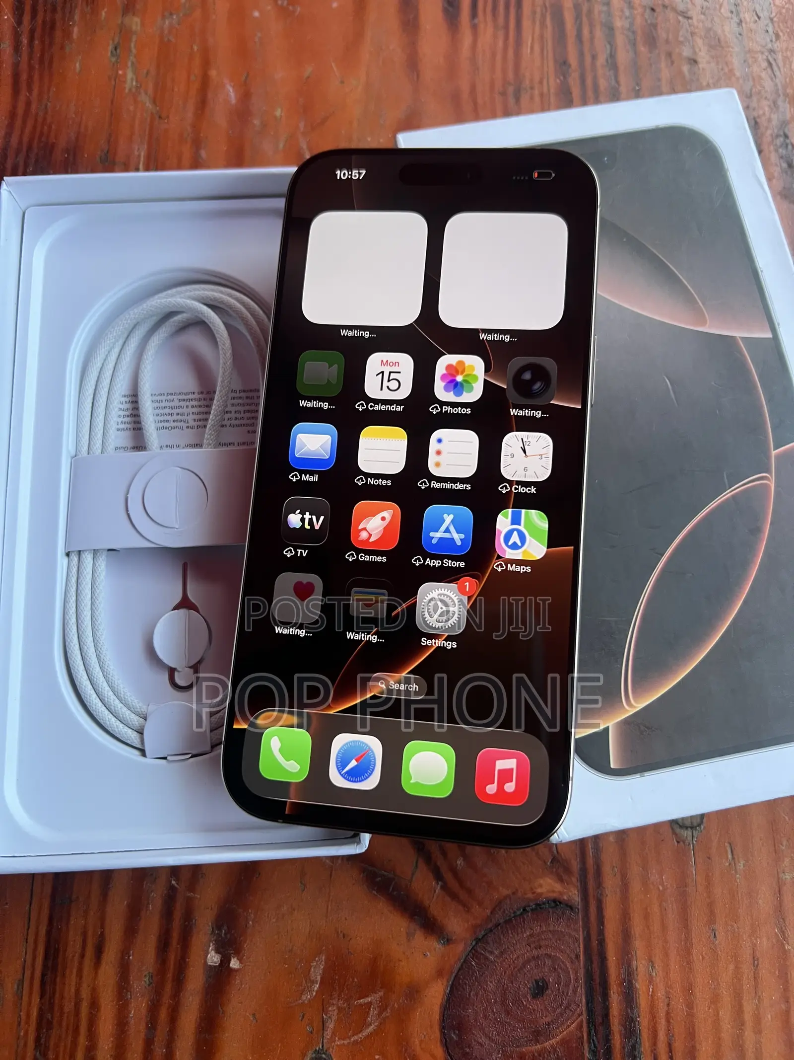 Apple iPhone 16 Pro Max 256 GB Gold