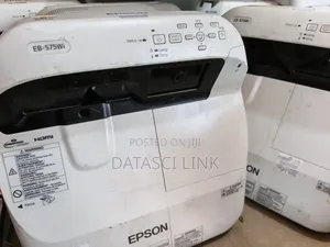 Wide View Hitachi Projector