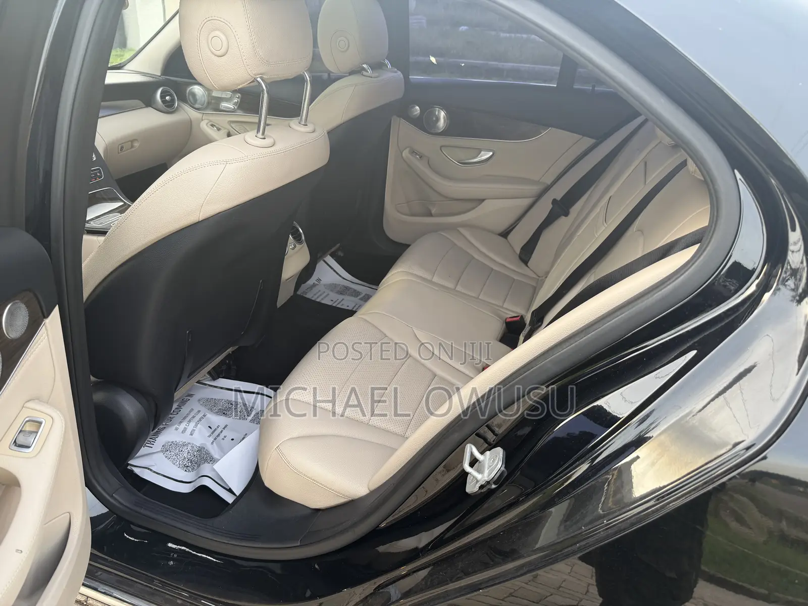 Mercedes-Benz C300 2016 Black
