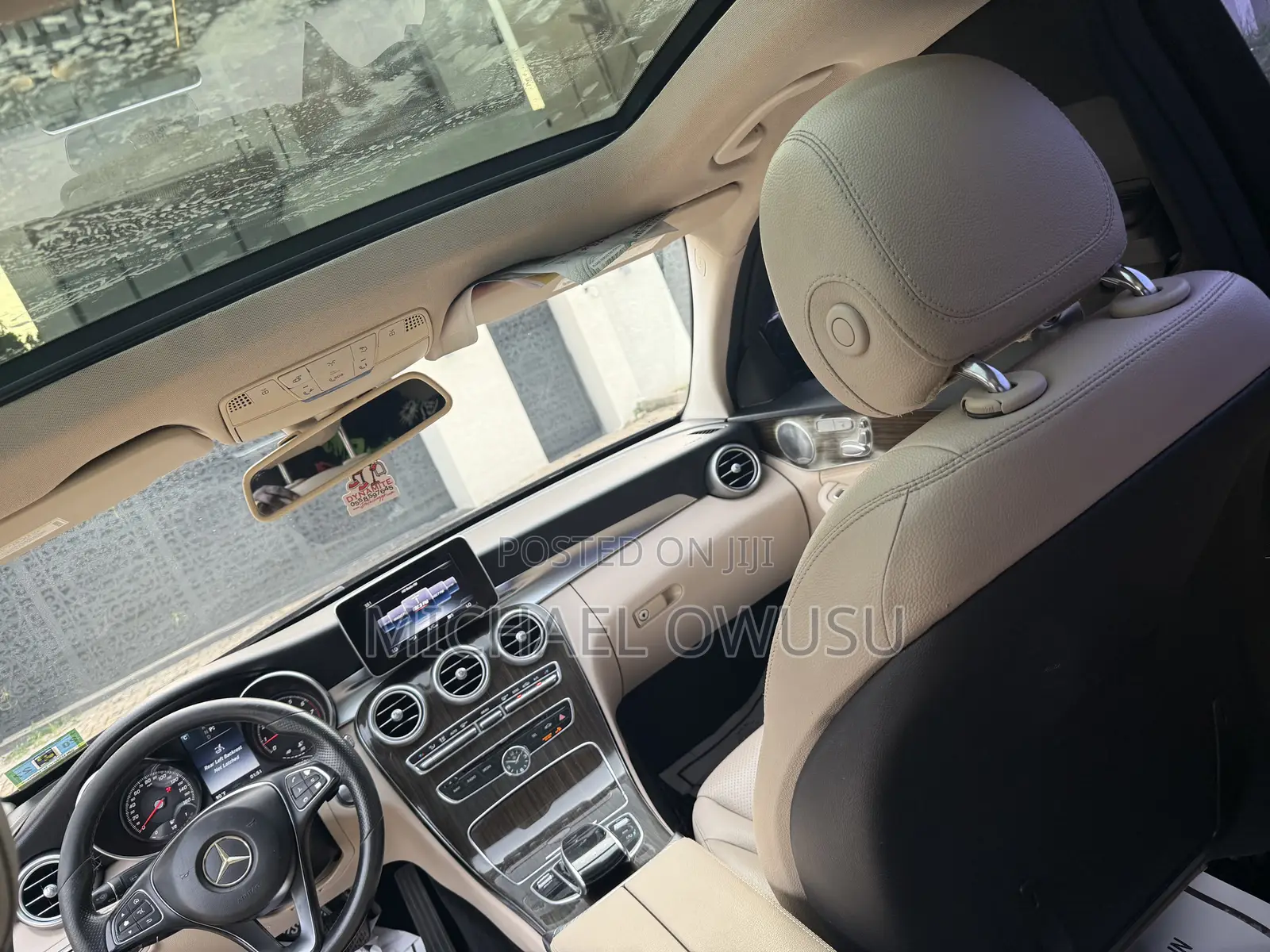 Mercedes-Benz C300 2016 Black
