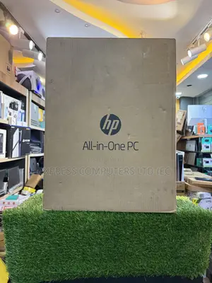 New Desktop Computer HP AiO 24 8GB AMD SSD 256GB