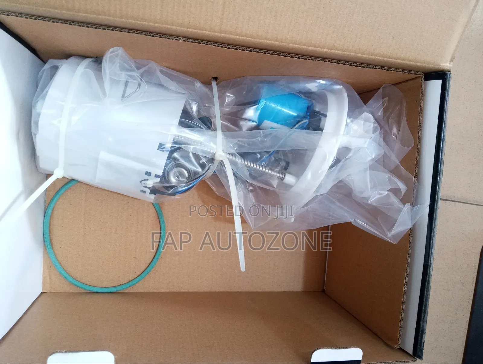 Original Ford Expedition, Lincoln Complete Complete Fuel Pump From USA