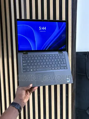 Laptop Dell Latitude 7420 32GB Intel Core i7 SSD 512GB