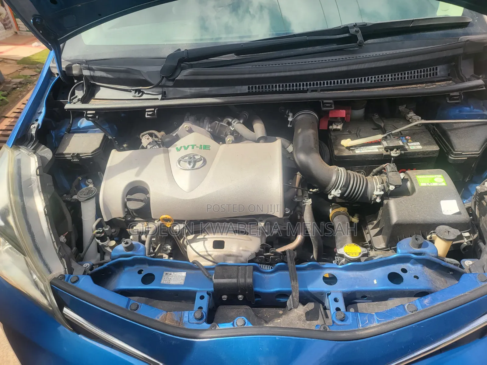 Toyota Vitz 2016 Blue