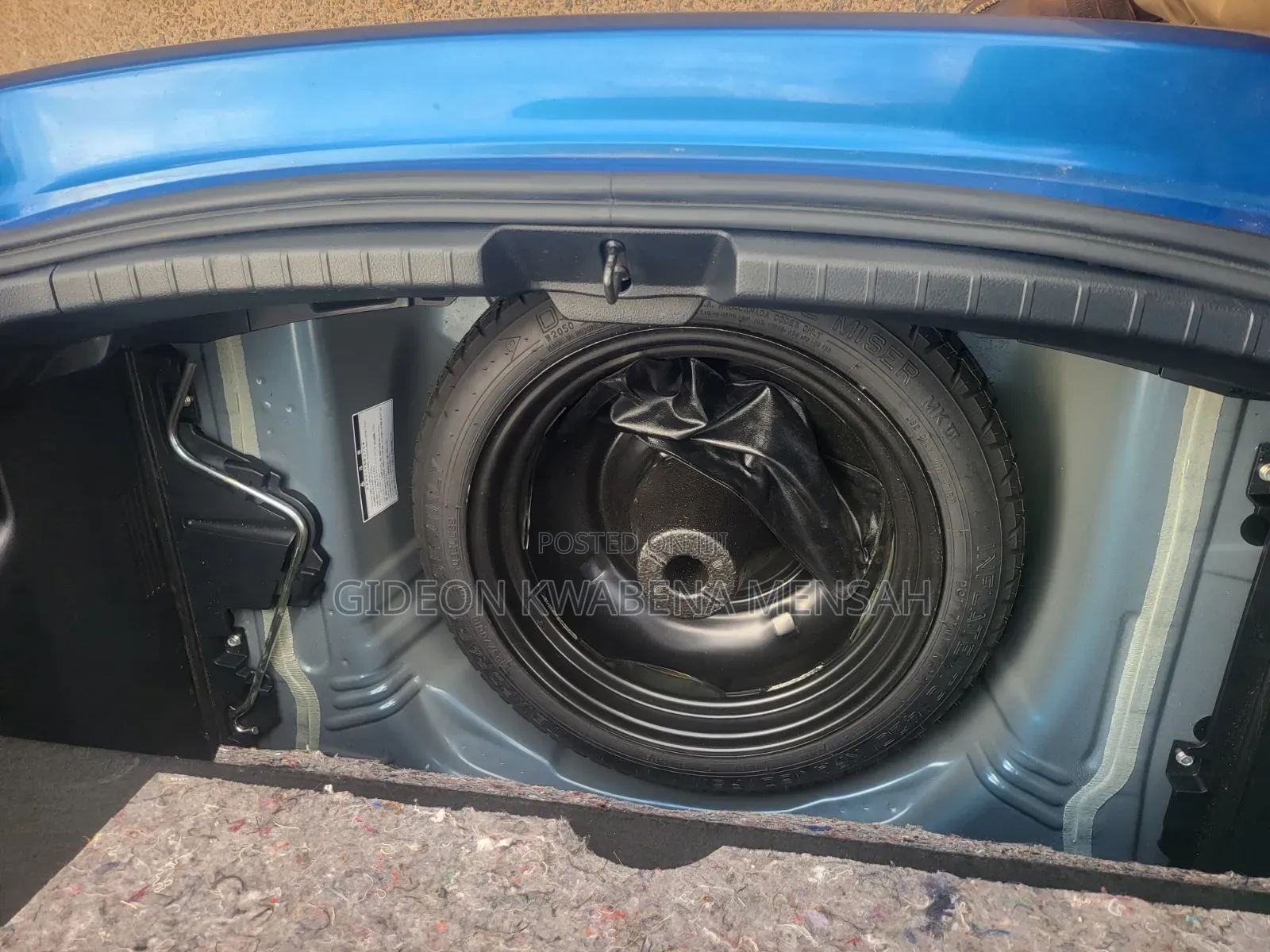 Toyota Vitz 2016 Blue