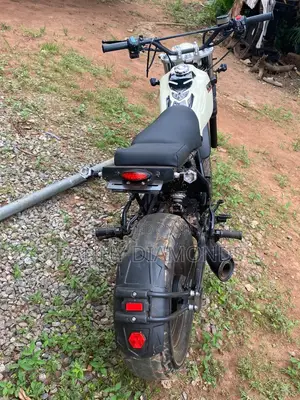 Yamaha Scrambler 2020 White