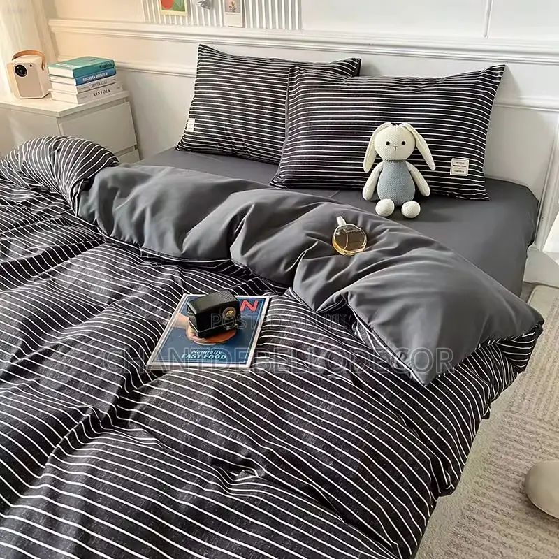Sleep Cozy With Our 7 in 1 King Size Removable Duvet With Cover Set