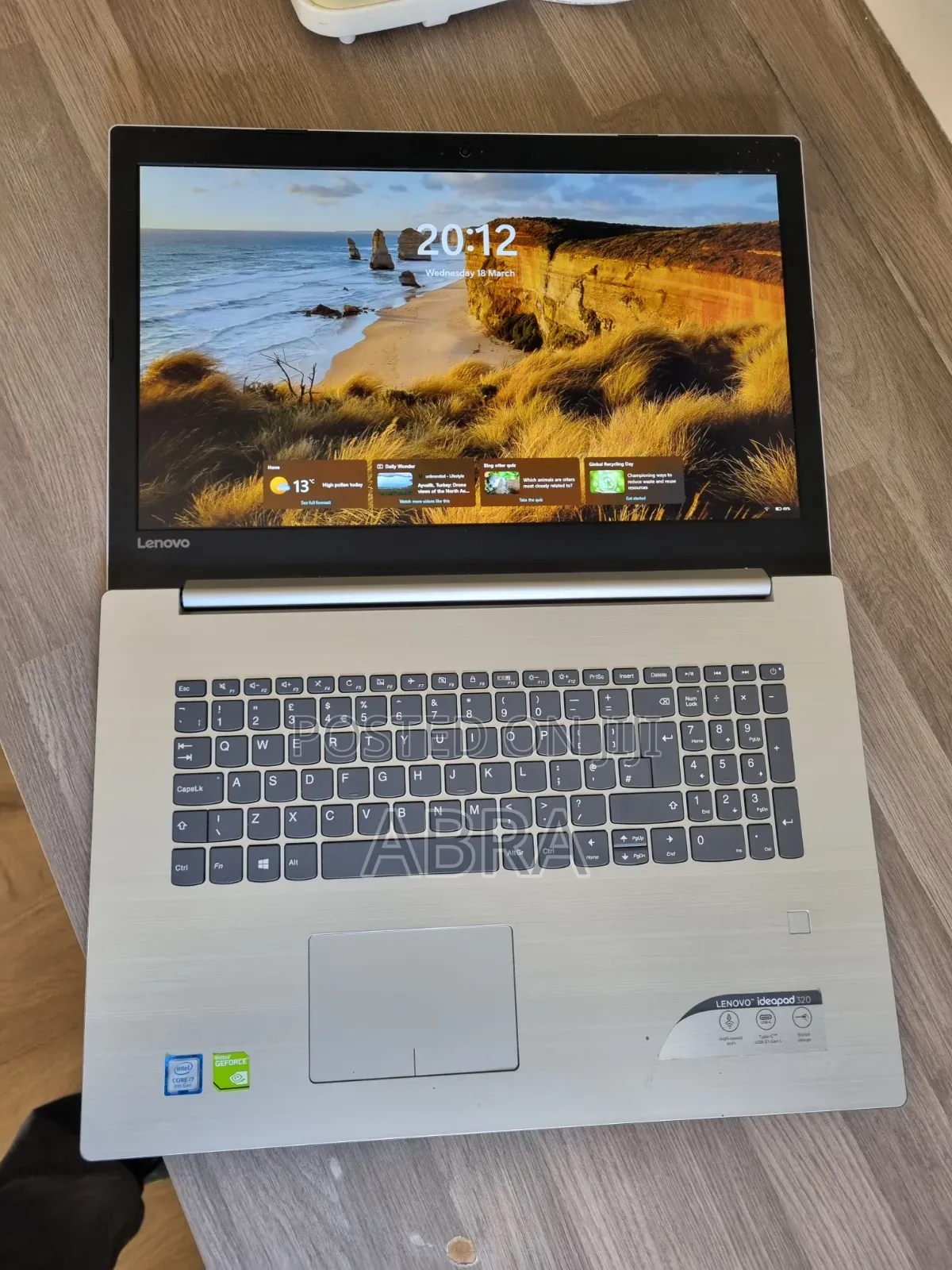 Laptop Lenovo IdeaPad 320 8GB Intel Core i7 SSD 256GB
