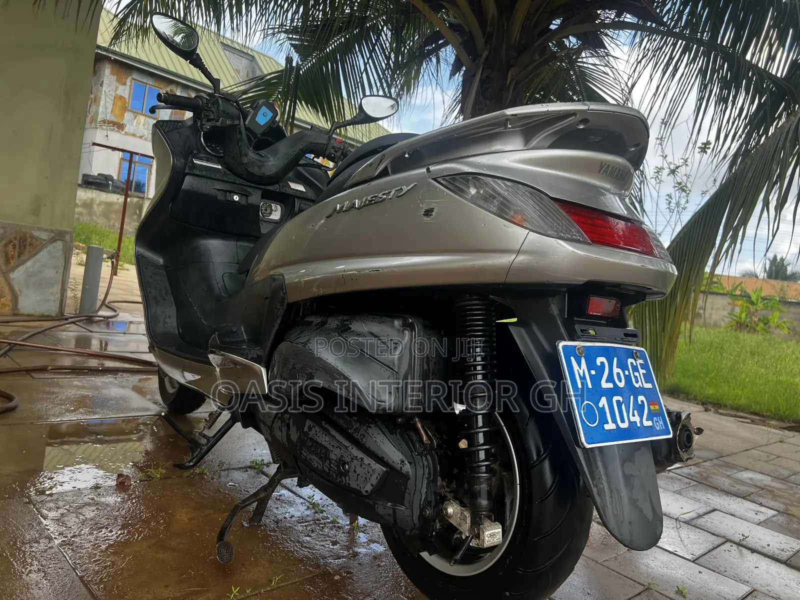 Yamaha Majesty 2012 Gray