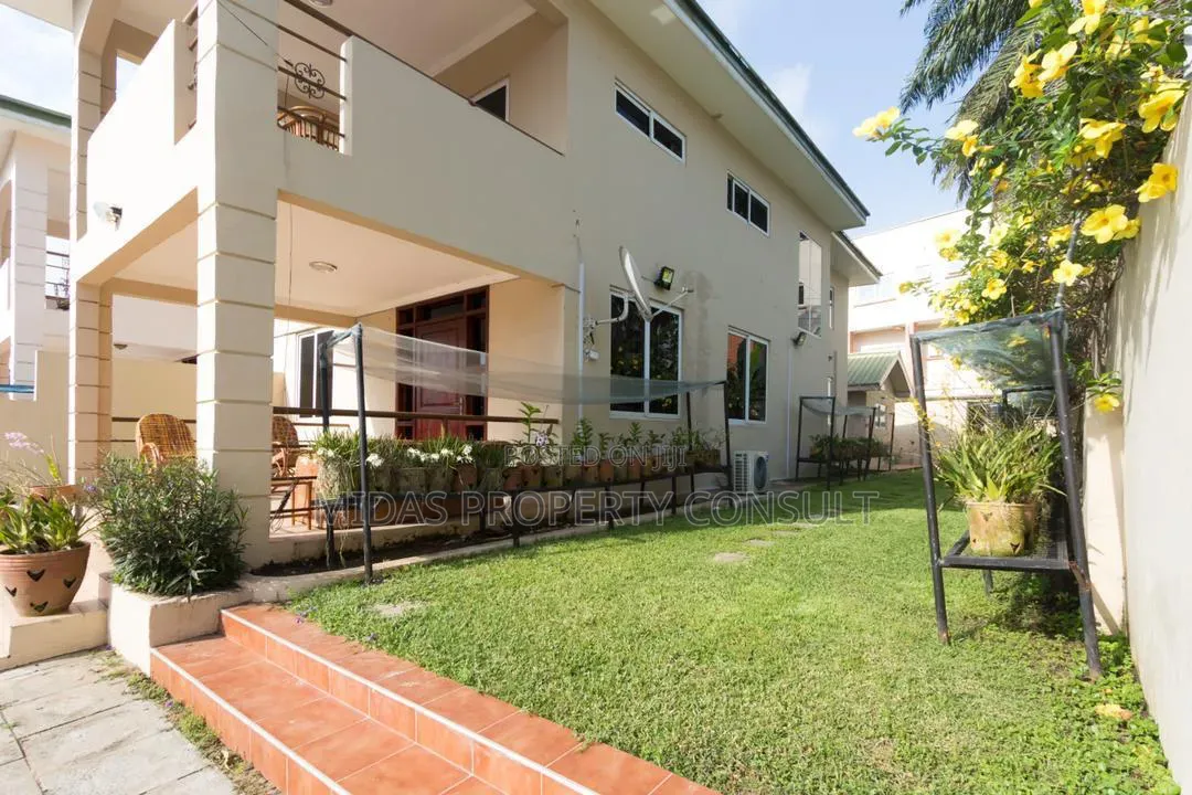 6bdrm House in Kanda for sale