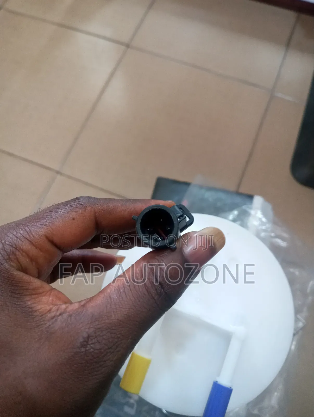 Genuine Ford Escape; Mercury Mariner Complete Fuel Pump From USA