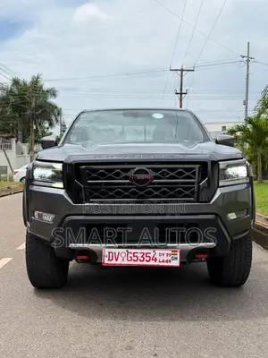 Nissan Frontier PRO-4X 2023 Gray