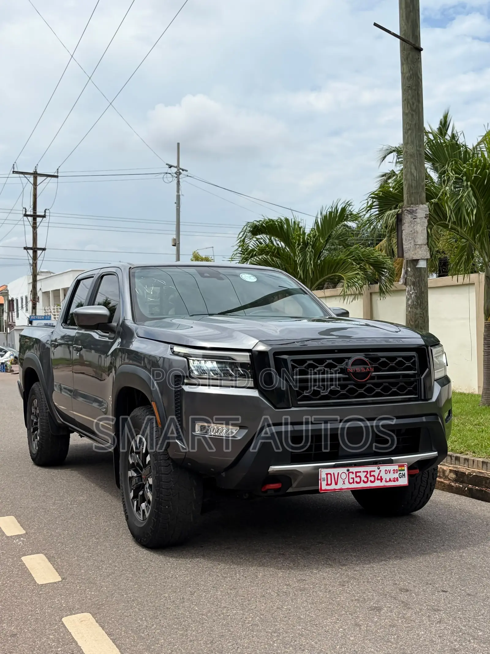 Nissan Frontier PRO-4X 2023 Gray