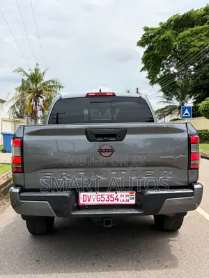 Nissan Frontier PRO-4X 2023 Gray