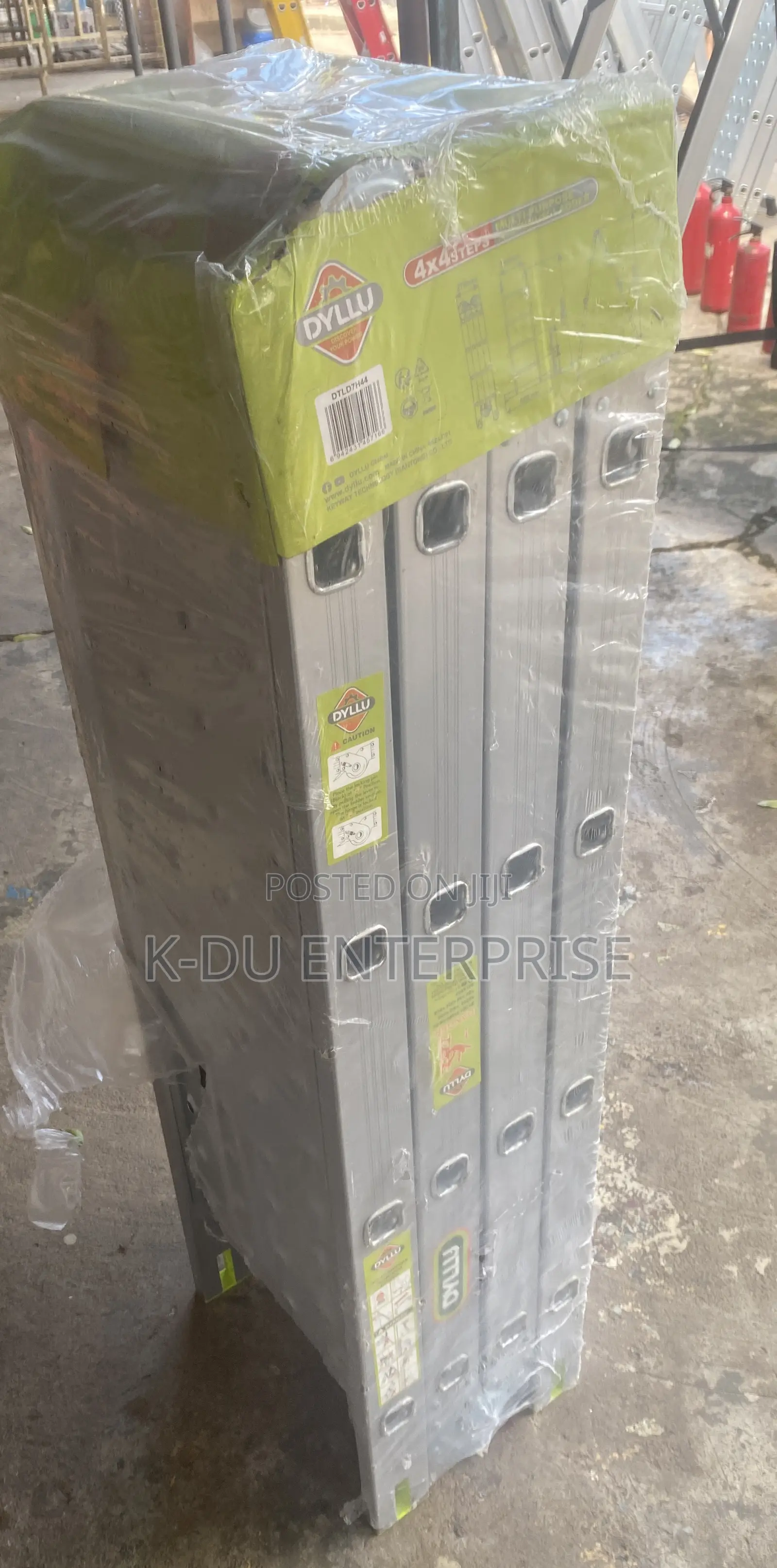 Dyllu Aluminum Folding Ladder 4x4
