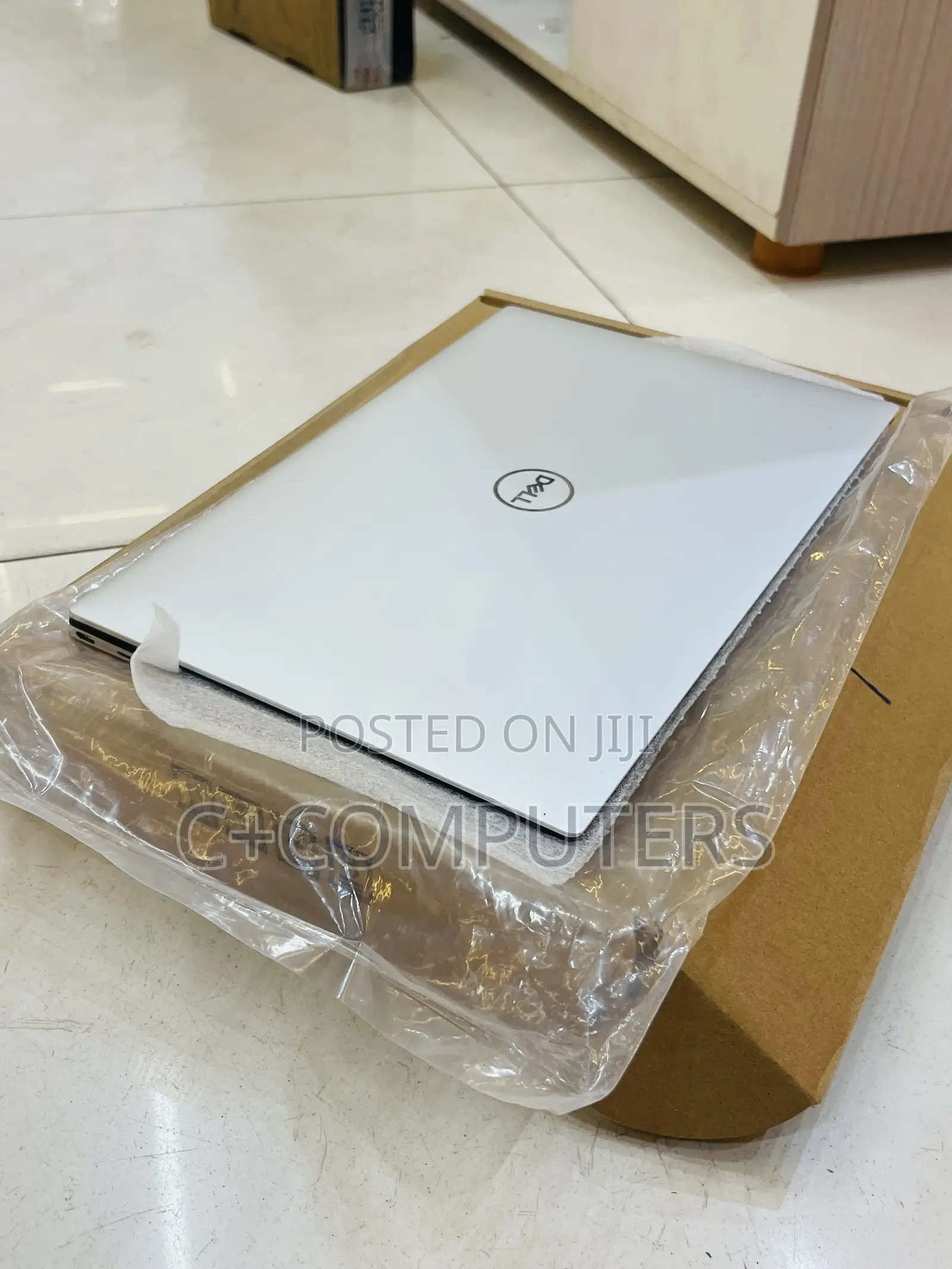 New Laptop Dell XPS 13 32GB Intel Core i7 SSD 512GB