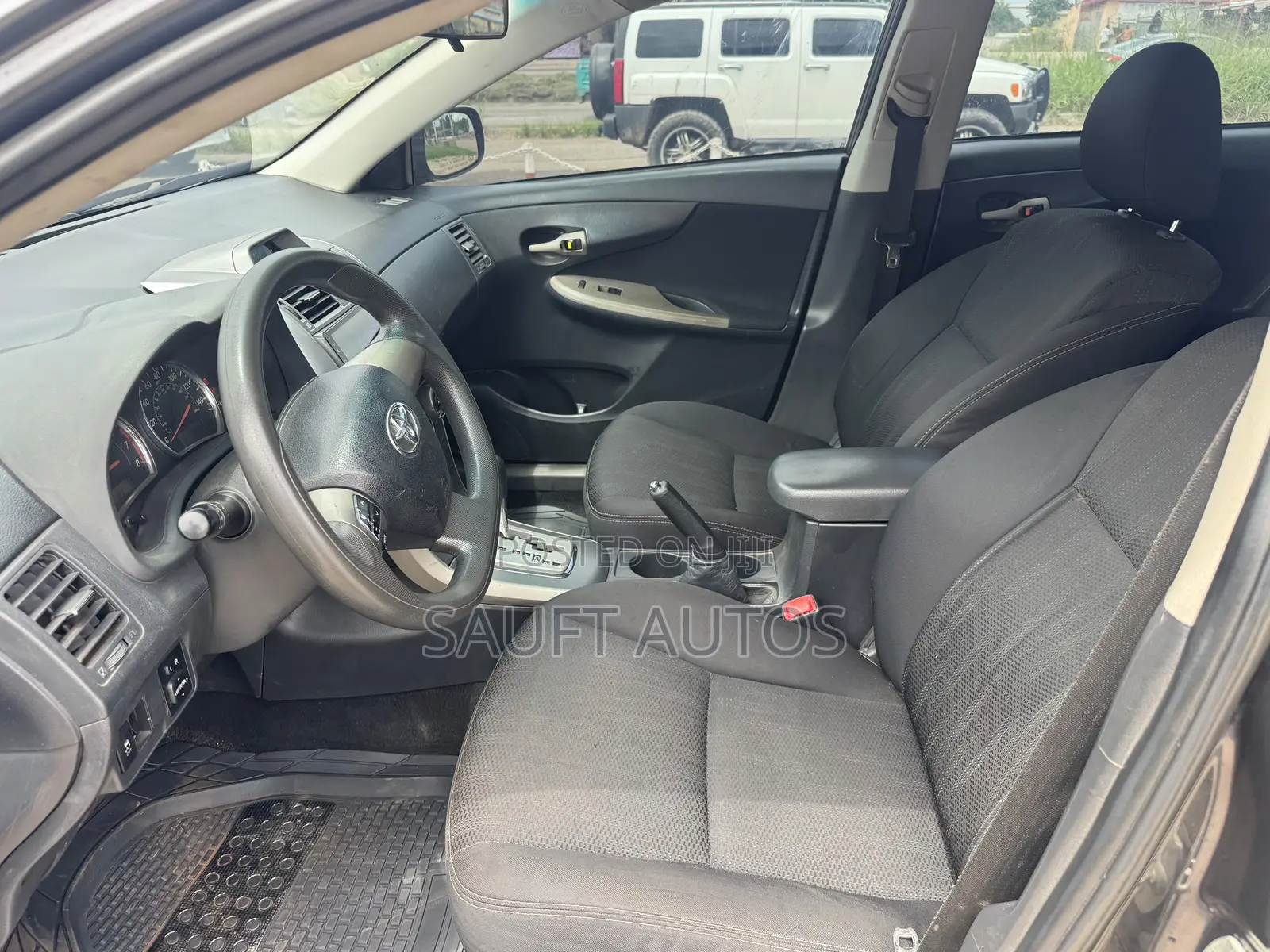 Toyota Corolla S 4dr Sedan (1.8L 4cyl 4A) 2013 Gray