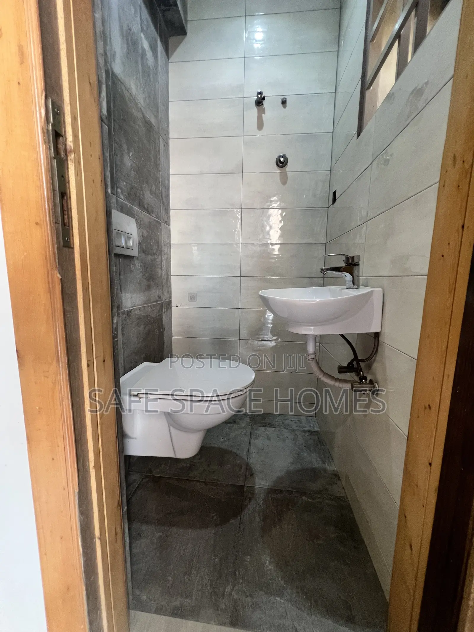 1bdrm Apartment in Burma Camp for rent