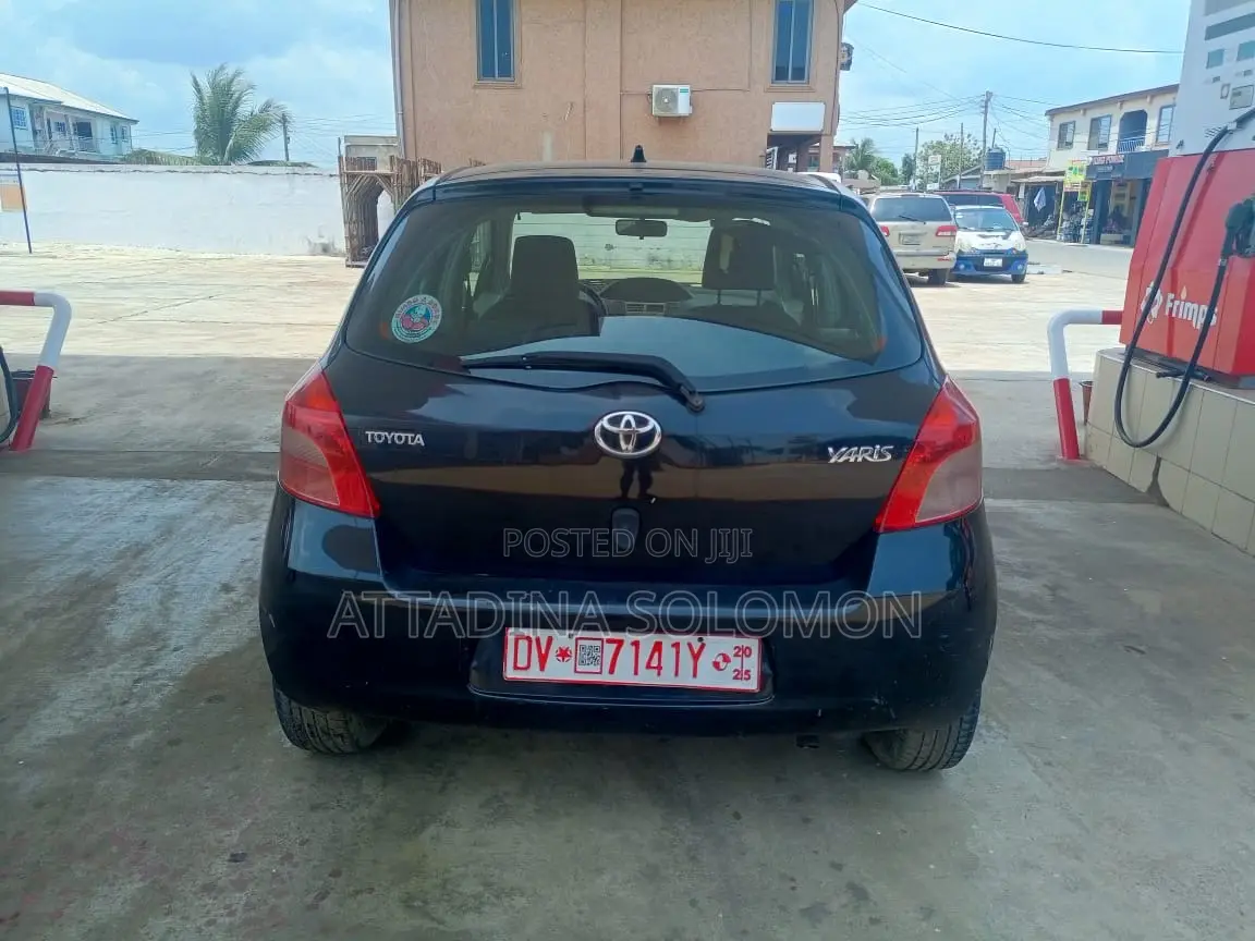 Toyota Yaris 2008 Black