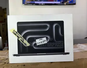 New Laptop Apple MacBook Pro 2025 M5 16GB Apple M5 SSD 512GB