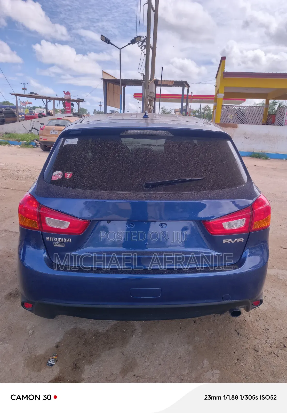 Mitsubishi Outlander ES 4dr SUV (2.4L 4cyl CVT) 2014 Blue