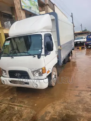 Hyundai Mighty