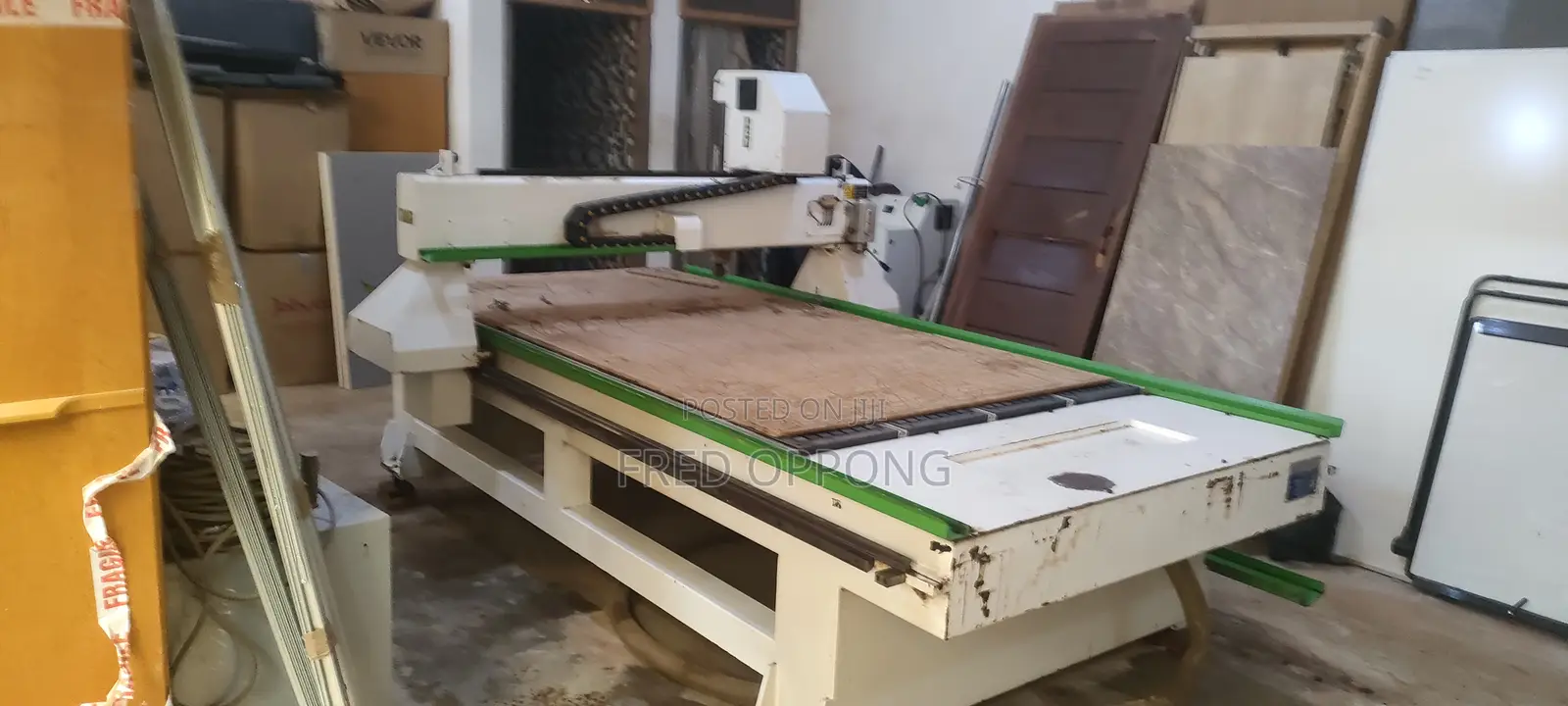 CNC Router Machine