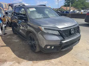 Honda Passport Touring AWD 2019 Black