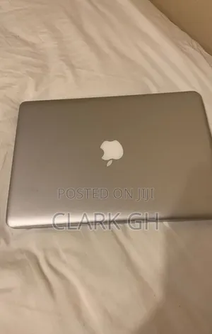 Laptop Apple MacBook 2012 8GB Intel Core i5 HDD 320GB