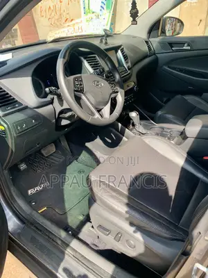 Hyundai Tucson SE AWD 2018 Gray