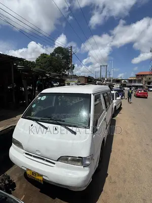 Hyundai H-100 2004 White