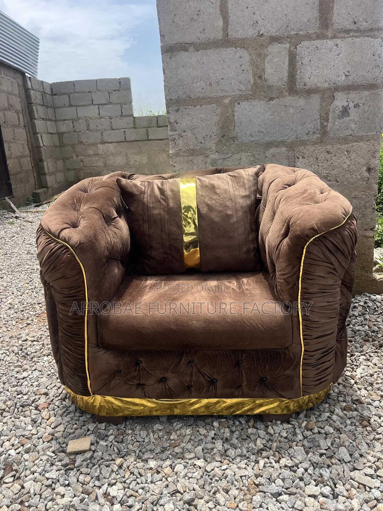 Single Sofa