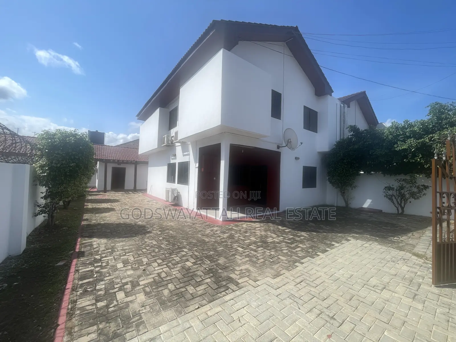 3bdrm House in East Legon, Adjiriganor for rent