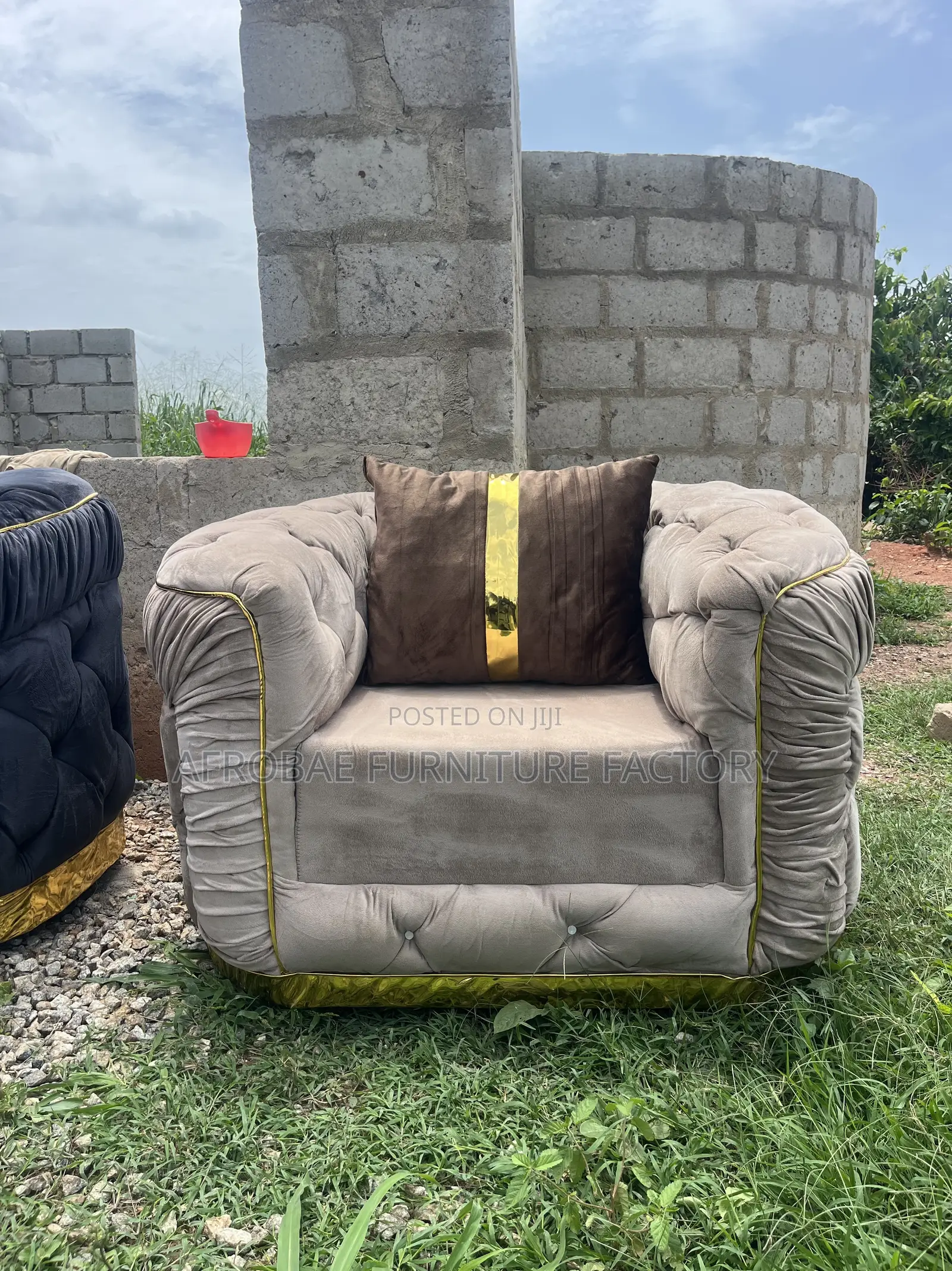 Modern Luxury Single Sofa Chair