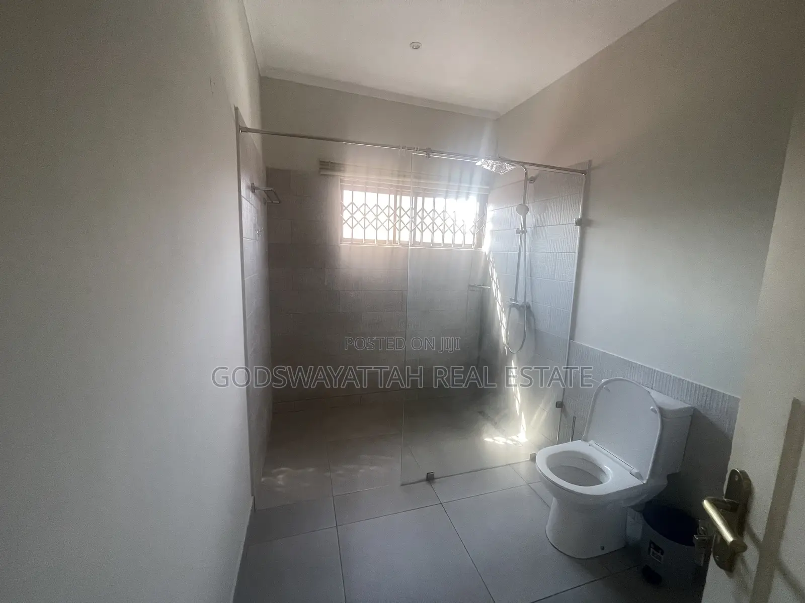 3bdrm House in East Legon, Adjiriganor for rent