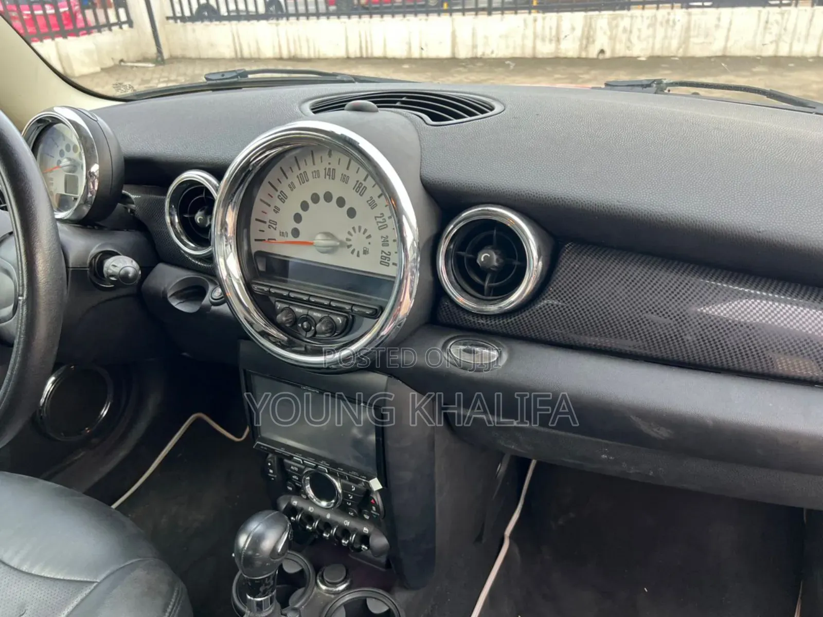Mini Cooper 2013 Red