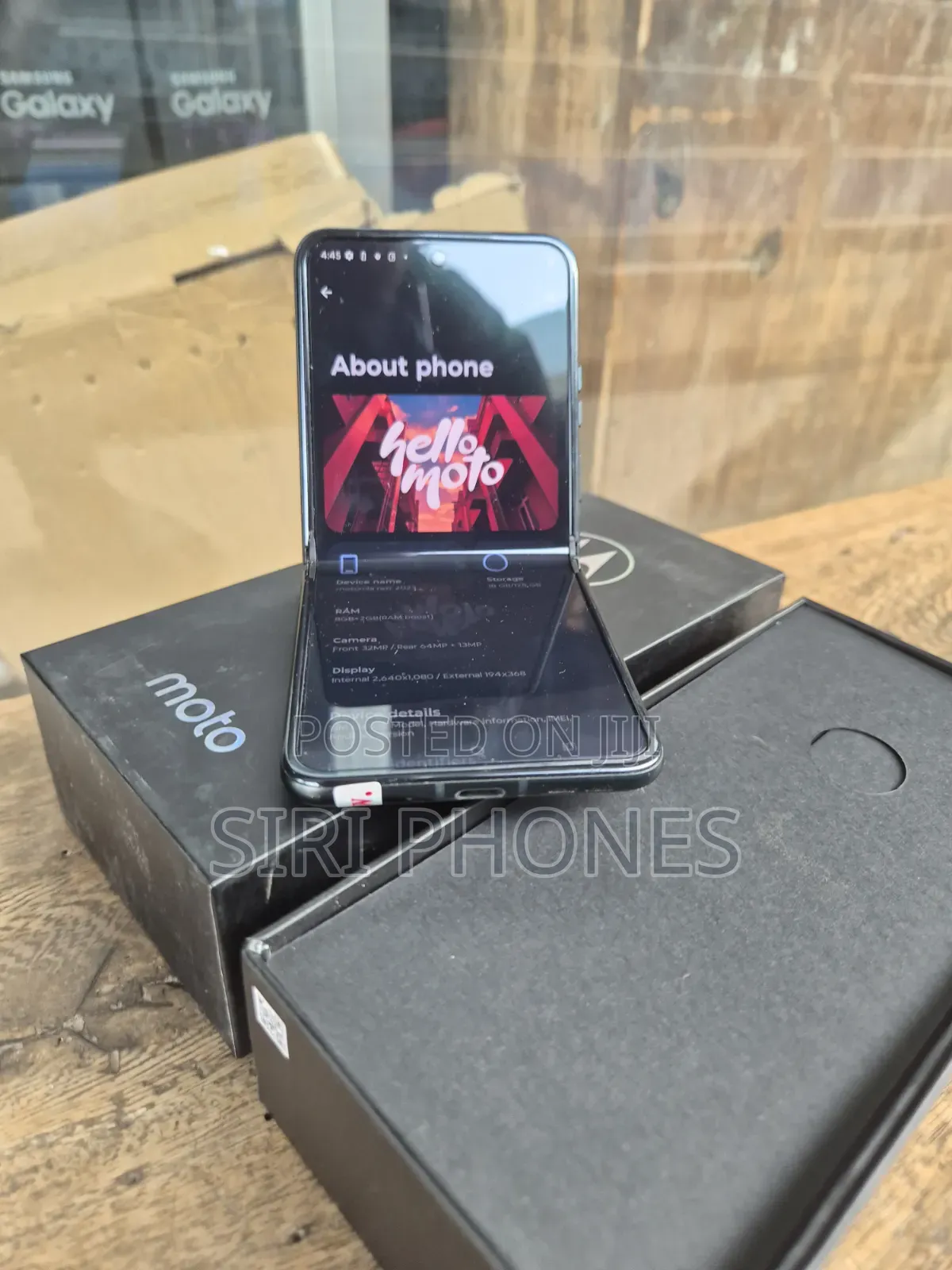 New Motorola Razr 40 128 GB Gray