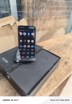 New Motorola Razr 40 128 GB Black
