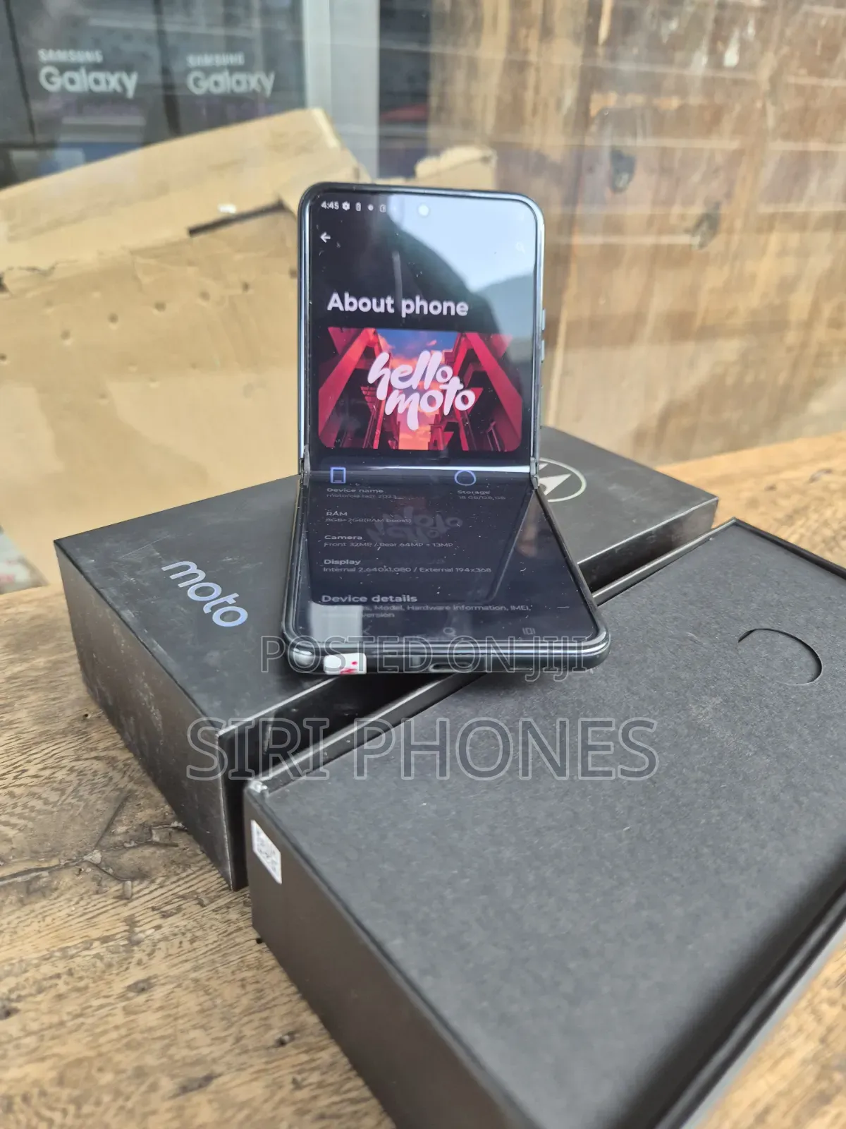 New Motorola Razr 40 128 GB Gray