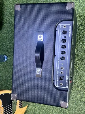Hartke Hd508 8 Inches[4x] Bass Guitar Combo