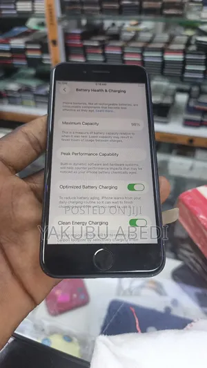 Apple iPhone SE (2022) 64 GB Black